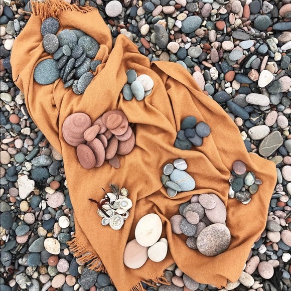 50 ‘Red’ Lake Michigan Ombré Beach Rocks Decor - Picture 1 of 2